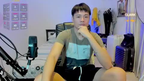 Snapshot of clarkyplaze chatting on June 30, 10:00 pm Clark online show from June 30, 10:00 pm