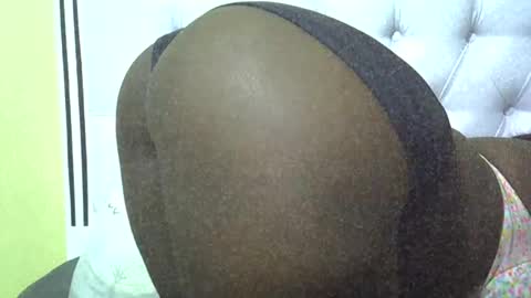 classy_zoey online show from February 20, 8:53 pm