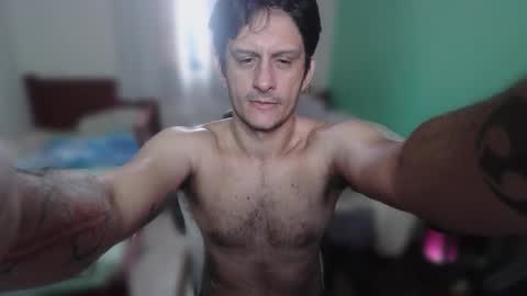 Snapshot of claudivando chatting on February 9, 10:19 am Claudio online show from February 9, 10:19 am