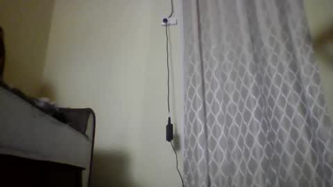 claudy97300 online show from April 3, 6:39 pm