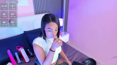 clauwdeen  wolf online show from February 19, 8:49 pm