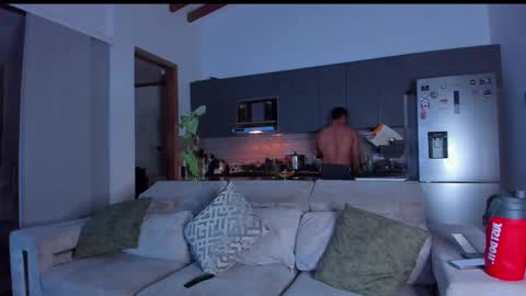 Snapshot of claytonburgues chatting on March 4, 3:00 am claytonburgues online show from March 4, 3:00 am