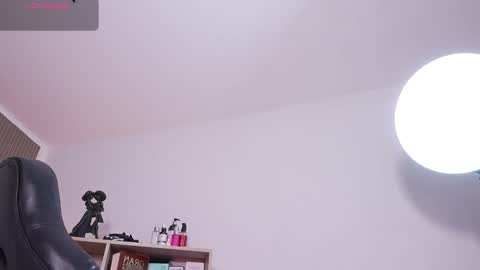 Snapshot of cleeoadams_ chatting on February 6, 5:23 am Cleo Adams online show from February 6, 5:23 am