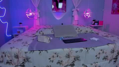 Cleo  online show from March 13, 11:28 am