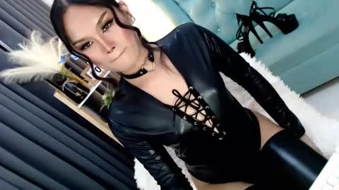 Cleo online show from February 6, 4:10 am