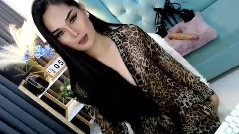 Cleo online show from March 5, 3:29 am