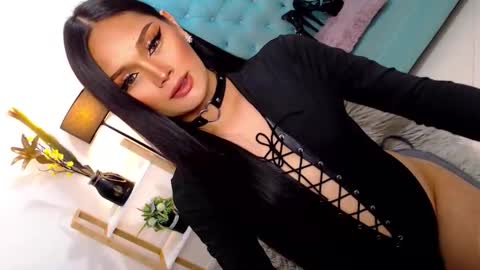 Cleo online show from October 28, 9:50 pm