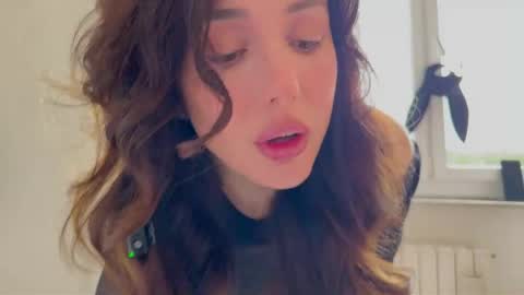 cleopatra_sinns online show from May 6, 9:25 am