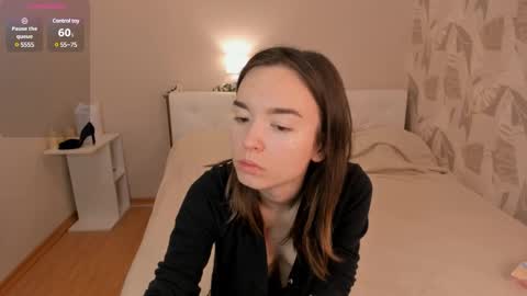 Snapshot of cleotwilight chatting on February 21, 3:21 pm Cleo online show from February 21, 3:21 pm