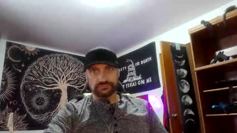 chad online show from November 29, 8:01 pm