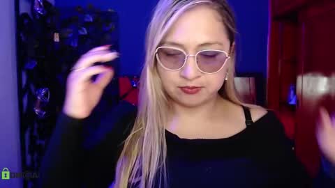 Snapshot of clio_queen chatting on February 17, 8:15 pm celeste online show from February 17, 8:15 pm