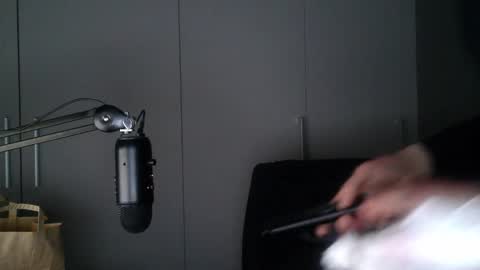 Snapshot of clipsonog chatting on November 1, 1:02 pm AMA TAKE CHATURBATE OVER LETSGOOOOO started februari 12 2024 online show from November 1, 1:02 pm