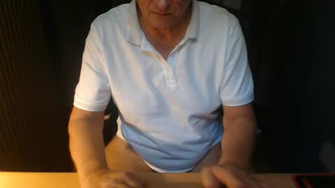 Snapshot of clit_fan chatting on July 16, 8:31 am Rob online show from July 16, 8:31 am