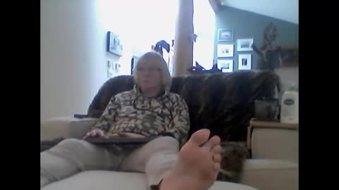 clitboy658752 online show from January 13, 7:41 pm