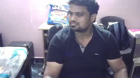 Snapshot of clitorisgspot69 chatting on November 15, 6:04 pm Raj online show from November 15, 6:04 pm
