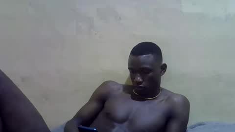 clive_damian online show from March 17, 7:06 pm