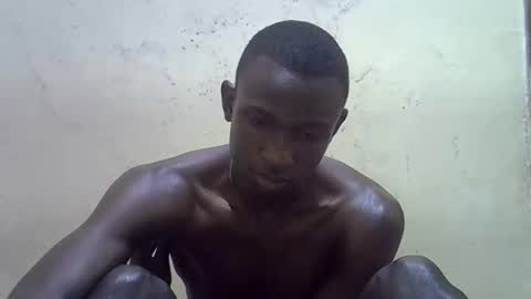 clive_damian online show from April 9, 6:19 am