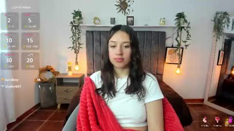 cloe_7 online show from July 9, 1:26 pm