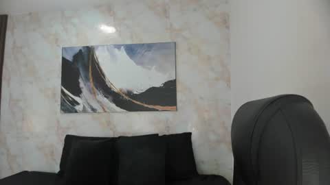 Snapshot of cloe_amazingg chatting on July 6, 2:36 pm Cloe online show from July 6, 2:36 pm