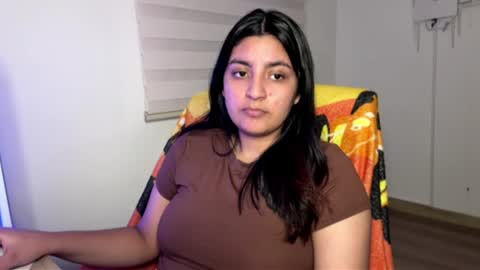 Snapshot of cloe_small08 chatting on July 15, 12:16 am cloe small online show from July 15, 12:16 am