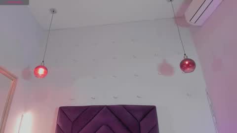 cloedurant online show from March 26, 8:03 pm