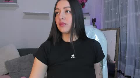 cloee_dss online show from February 3, 8:58 pm