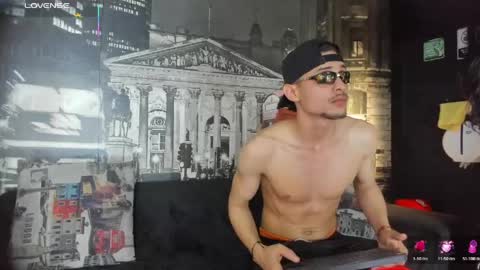 Snapshot of cloerodriguez chatting on May 3, 10:05 pm ---Cloe--- online show from May 3, 10:05 pm