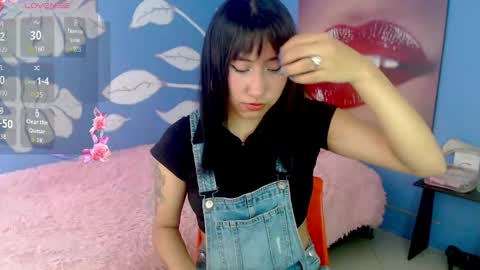 Elizabeth online show from May 30, 11:18 am