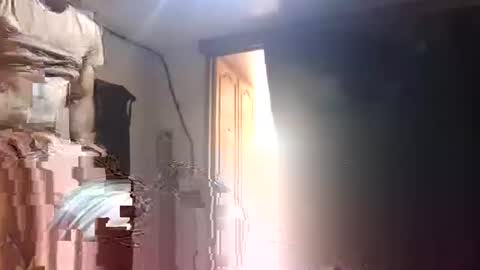 Snapshot of cloudybxtch69 chatting on May 10, 1:33 am cloudybxtch69 online show from May 10, 1:33 am