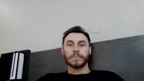 Snapshot of cloudyydayzz chatting on April 26, 5:32 pm tallhungandcloudy online show from April 26, 5:32 pm
