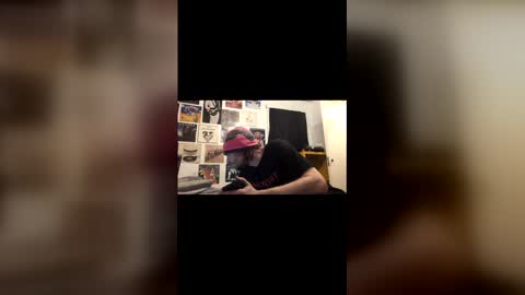 Snapshot of cloudyystarr6662 chatting on February 9, 6:50 am cloudyystarr6662 online show from February 9, 6:50 am