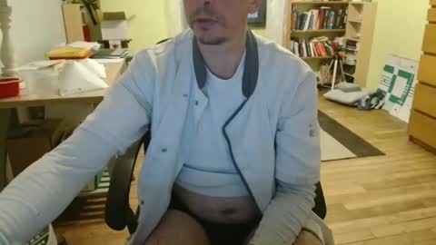 clouplefun online show from December 16, 5:17 am