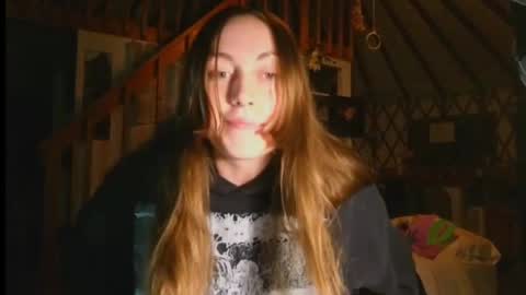 Clover online show from March 11, 4:21 am