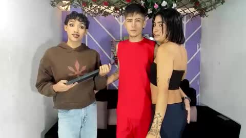 Snapshot of club_latinboys chatting on May 12, 3:09 pm club_latinboys online show from May 12, 3:09 pm