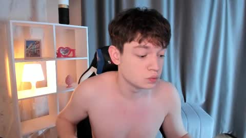 Snapshot of clydeweaver chatting on January 23, 6:14 pm Jacob online show from January 23, 6:14 pm