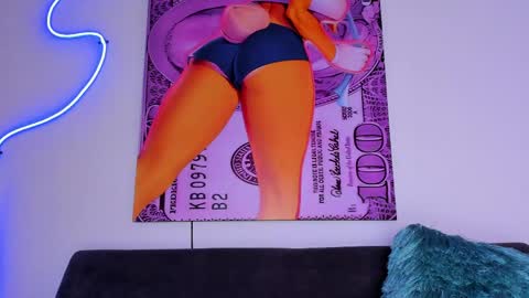 cmila0713 online show from May 15, 11:01 pm