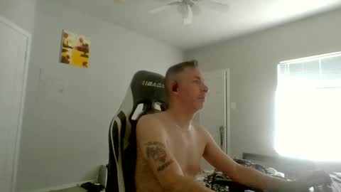 Master Bates online show from November 9, 8:40 pm