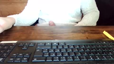 Snapshot of cock4onenight chatting on December 4, 10:35 am cock4onenight online show from December 4, 10:35 am