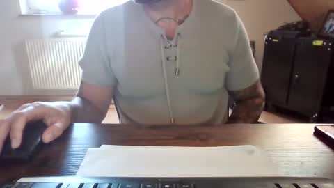 Snapshot of cock4onenight chatting on September 10, 9:09 am cock4onenight online show from September 10, 9:09 am