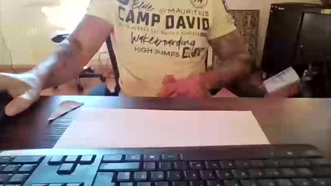 Snapshot of cock4onenight chatting on September 23, 8:50 am cock4onenight online show from September 23, 8:50 am