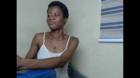 Snapshot of cockfanx chatting on February 6, 1:05 am cockfanx online show from February 6, 1:05 am