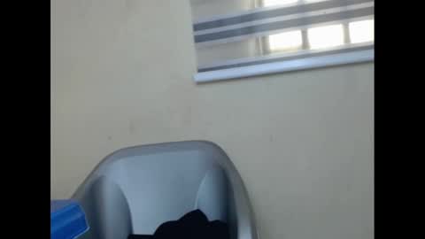 Snapshot of cockfanx chatting on February 7, 12:06 pm cockfanx online show from February 7, 12:06 pm