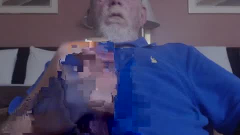 Snapshot of cockreadynow4u chatting on June 25, 7:24 am cockreadynow4u online show from June 25, 7:24 am