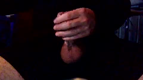 Snapshot of cockwatcher8d chatting on December 26, 12:27 pm Your new jerking buddy online show from December 26, 12:27 pm