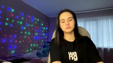 Nikki online show from October 20, 6:36 am