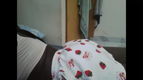 Snapshot of coco_vixen9 chatting on January 10, 9:11 am coco vixen9 online show from January 10, 9:11 am