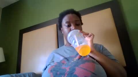 Snapshot of cocoa__bbgirl chatting on August 5, 8:44 pm Goddess Ceresa online show from August 5, 8:44 pm