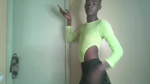 Snapshot of cocoa_kiss1 chatting on January 19, 10:17 am Cocoa online show from January 19, 10:17 am