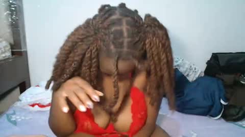 Snapshot of cocoalush9819 chatting on February 9, 6:23 pm cocoalush9819 online show from February 9, 6:23 pm