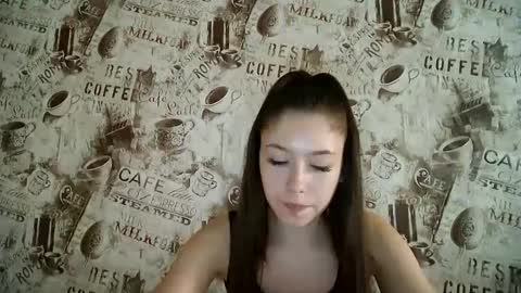 Snapshot of cocoberry1 chatting on February 25, 8:14 am cocoberry1 online show from February 25, 8:14 am